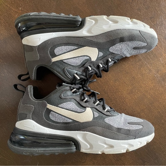 ❗️SOLD❗️Women’s size 7.5 Nike Air Max 270 React - Picture 4 of 11